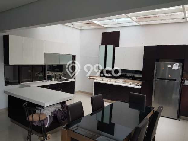 Rumah Luxury Modern Tanpa Renovasi di Setra Duta Bandung Rumah Luxury Modern Tanpa Renovasi di Setra Duta Bandung