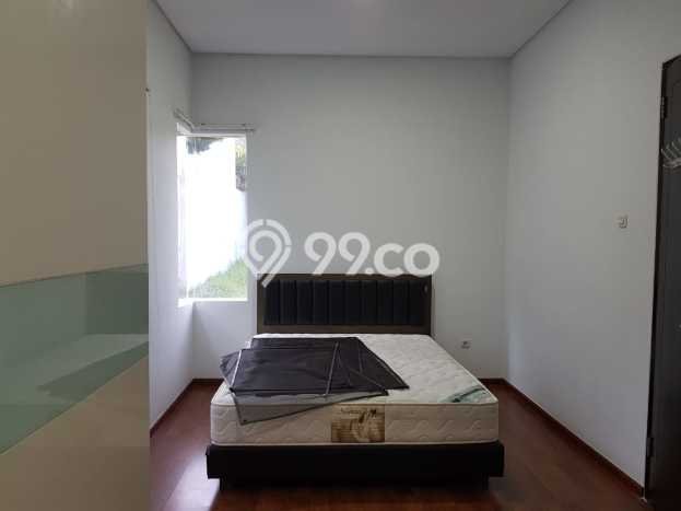 Rumah Luxury Modern Tanpa Renovasi di Setra Duta Bandung Rumah Luxury Modern Tanpa Renovasi di Setra Duta Bandung