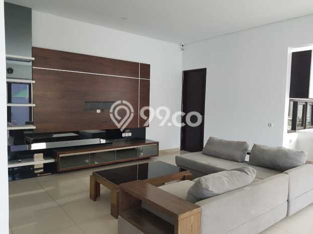 Rumah Luxury Modern Tanpa Renovasi di Setra Duta Bandung Rumah Luxury Modern Tanpa Renovasi di Setra Duta Bandung