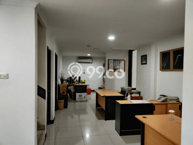 For Sale! Luxury House LT 1087m2 Desain Elegan di Cipete For Sale! Luxury House LT 1087m2 Desain Elegan di Cipete
