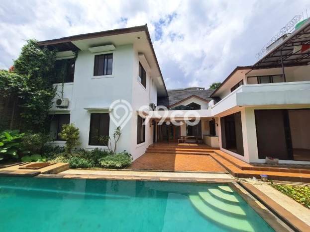 Rumah Luxury Modern Tanpa Renovasi di Kemang Jakarta Selatan Rumah Luxury Modern Tanpa Renovasi di Kemang Jakarta Selatan