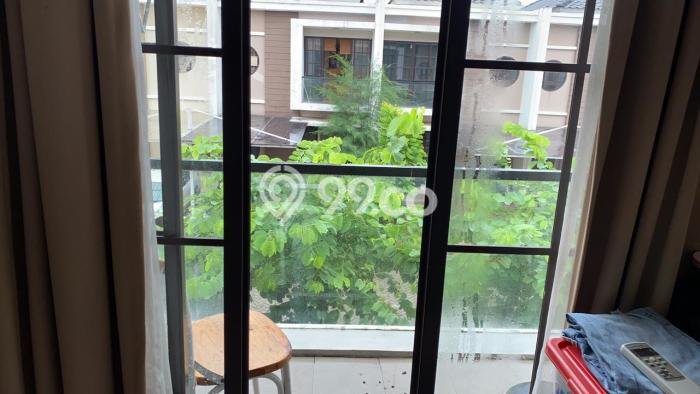 Rumah Terawat di Green Lake City, Jakarta Barat, LT 90m², Luas Bangunan 0m² Rumah Terawat di Green Lake City, Jakarta Barat, LT 90m², Luas Bangunan 0m²