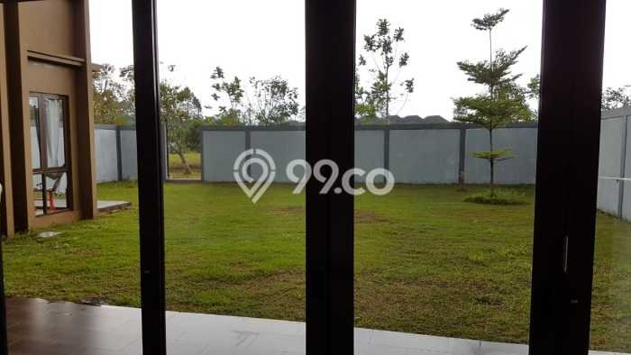 Jual Rumah Luas Elegan Dengan View Cantik di BSD, Tangerang Jual Rumah Luas Elegan Dengan View Cantik di BSD, Tangerang