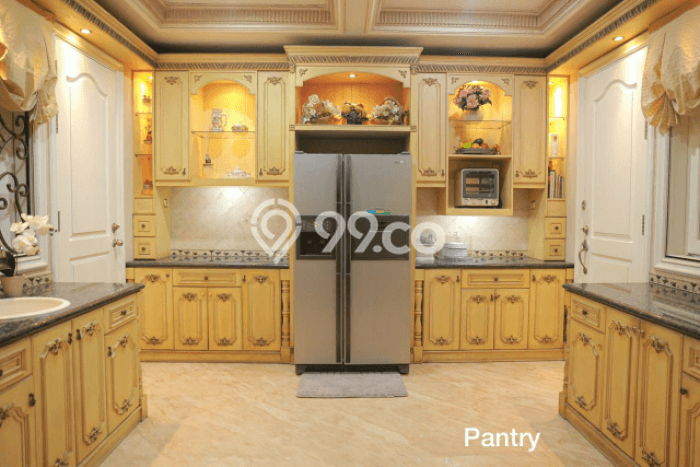 Rumah Elit Modern Tanpa Renovasi di Pakuwon Indah Surabaya Rumah Elit Modern Tanpa Renovasi di Pakuwon Indah Surabaya