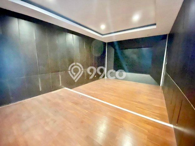 Rumah Asri area Prapanca, Jakarta Selatan, Luas 679m² Bangunan 750m² Rumah Asri area Prapanca, Jakarta Selatan, Luas 679m² Bangunan 750m²