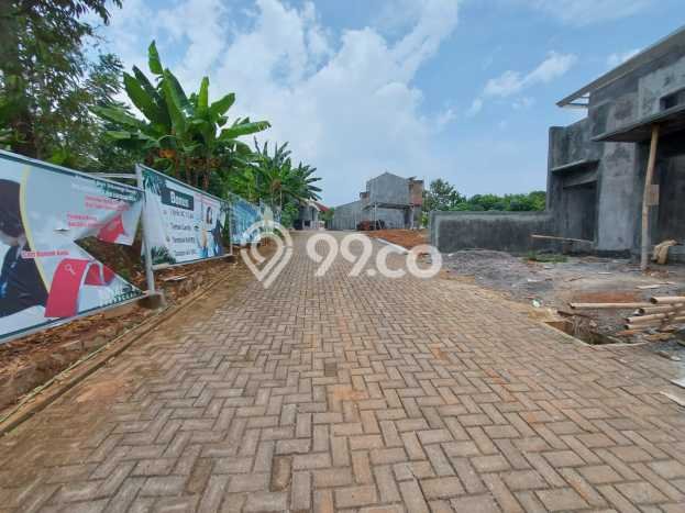 KESEMPATAN TERBAIK! Rumah Nyaman di Banyumanik, Luas 87m² Bangunan 60m² KESEMPATAN TERBAIK! Rumah Nyaman di Banyumanik, Luas 87m² Bangunan 60m²