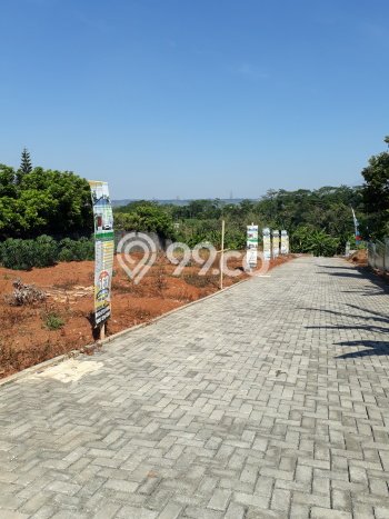 KESEMPATAN TERBAIK! Rumah Nyaman di Banyumanik, Luas 87m² Bangunan 60m² KESEMPATAN TERBAIK! Rumah Nyaman di Banyumanik, Luas 87m² Bangunan 60m²