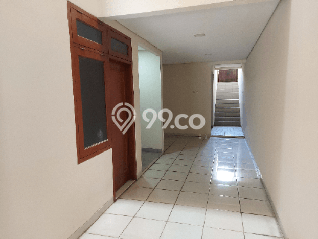 Rumah Akses Mudah di Duren Sawit, Jakarta Timur, Luas 331m² LB 580m² Rumah Akses Mudah di Duren Sawit, Jakarta Timur, Luas 331m² LB 580m²
