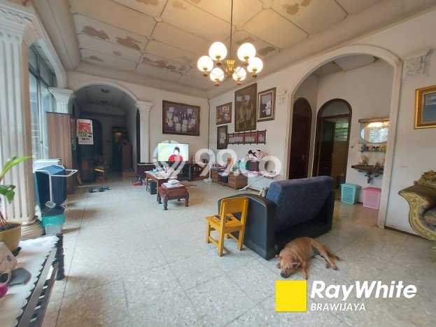Best Deal Hunian Premium Ideal dan Luas di Kebayoran Lama, Jakarta Selatan Best Deal Hunian Premium Ideal dan Luas di Kebayoran Lama, Jakarta Selatan