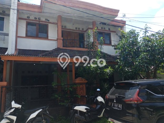 Jual Rumah Bagus Siap Huni LB 200m2 di Kiaracondong, Bandung Jual Rumah Bagus Siap Huni LB 200m2 di Kiaracondong, Bandung