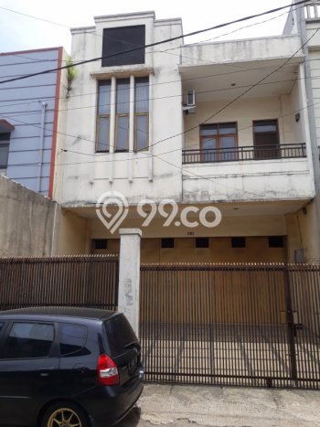 Hunian Elit LB 360m2 Siap Pakai Desain Elegan di Peta, Bandung Hunian Elit LB 360m2 Siap Pakai Desain Elegan di Peta, Bandung
