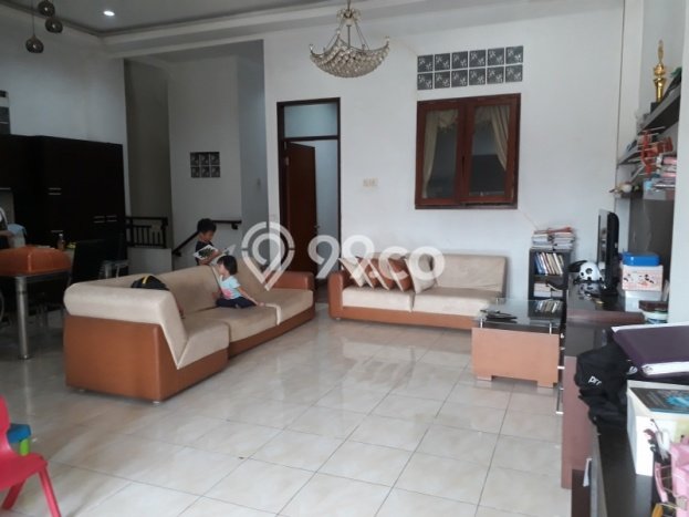 Hunian Elit LB 360m2 Siap Pakai Desain Elegan di Peta, Bandung Hunian Elit LB 360m2 Siap Pakai Desain Elegan di Peta, Bandung