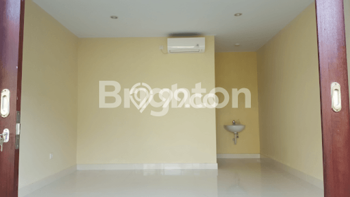 Rumah Lingkungan Asri di , Badung, LT 200m2m² LB 150m2m² Rumah Lingkungan Asri di , Badung, LT 200m2m² LB 150m2m²
