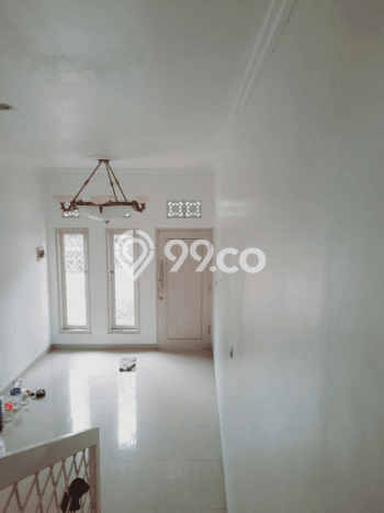 For Sale Rumah 4 Kamar Lokasi Strategis Nyaman dan Strategis di Cinere For Sale Rumah 4 Kamar Lokasi Strategis Nyaman dan Strategis di Cinere