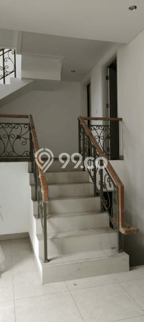 Dijual Cepat Rumah Bagus Siap Huni LB 200m2 di Serpong, Tangerang Selatan Dijual Cepat Rumah Bagus Siap Huni LB 200m2 di Serpong, Tangerang Selatan