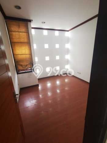 Dijual Rumah Luas Elegan Dengan View Eksklusif di Setra Duta, Bandung Dijual Rumah Luas Elegan Dengan View Eksklusif di Setra Duta, Bandung