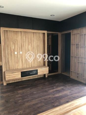 Rumah Strategis 3 KT LT 153m² di Pantai Indah Kapuk, Jakarta Utara Rumah Strategis 3 KT LT 153m² di Pantai Indah Kapuk, Jakarta Utara