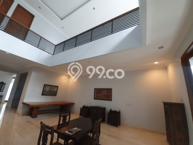 Ready to Use! Luxury House LT 295m2 Desain Elegan di Pangkalan Jati Ready to Use! Luxury House LT 295m2 Desain Elegan di Pangkalan Jati