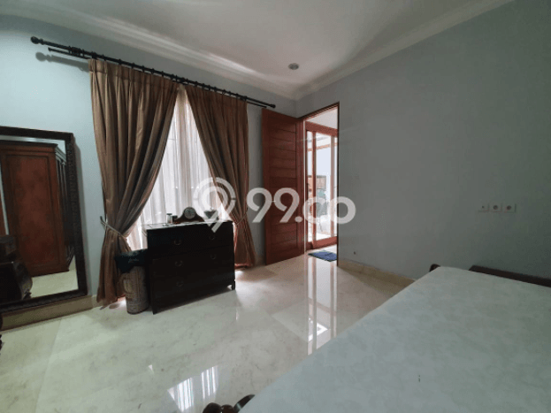 Hunian Mewah LB 292m2 Siap Pakai Desain Elegan di Pangkalan Jati, Depok Hunian Mewah LB 292m2 Siap Pakai Desain Elegan di Pangkalan Jati, Depok