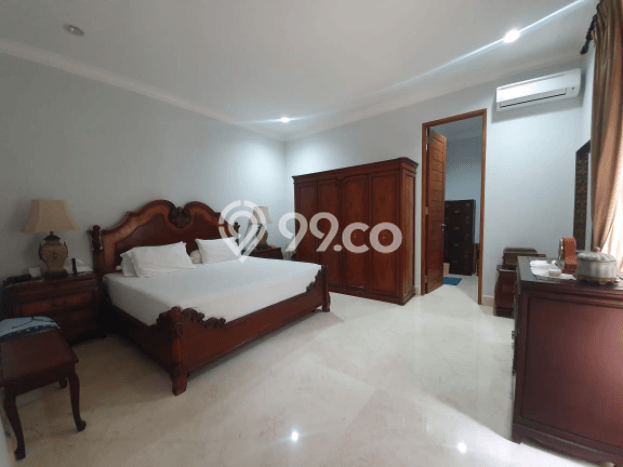 Hunian Mewah LB 292m2 Siap Pakai Desain Elegan di Pangkalan Jati, Depok Hunian Mewah LB 292m2 Siap Pakai Desain Elegan di Pangkalan Jati, Depok