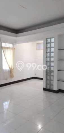 Rumah Sewa Jakarta Selatan LT 250m2 LB 200m2 Area Bintaro Rumah Sewa Jakarta Selatan LT 250m2 LB 200m2 Area Bintaro