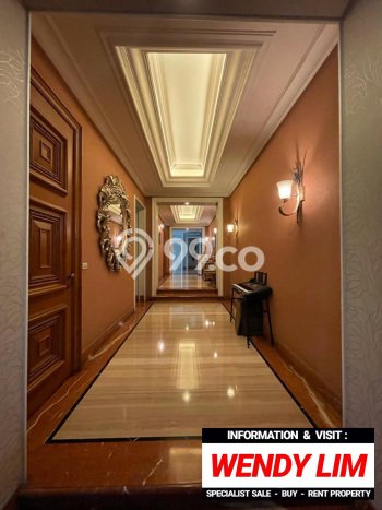Ready to Use! Luxury House LT 1050m2 Desain Modern di Kuningan Ready to Use! Luxury House LT 1050m2 Desain Modern di Kuningan