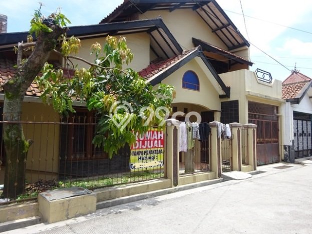 Dijual Rumah Eksklusif 4 KT di Buah Batu, Bandung Dijual Rumah Eksklusif 4 KT di Buah Batu, Bandung