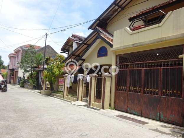 Dijual Rumah Eksklusif 4 KT di Buah Batu, Bandung Dijual Rumah Eksklusif 4 KT di Buah Batu, Bandung