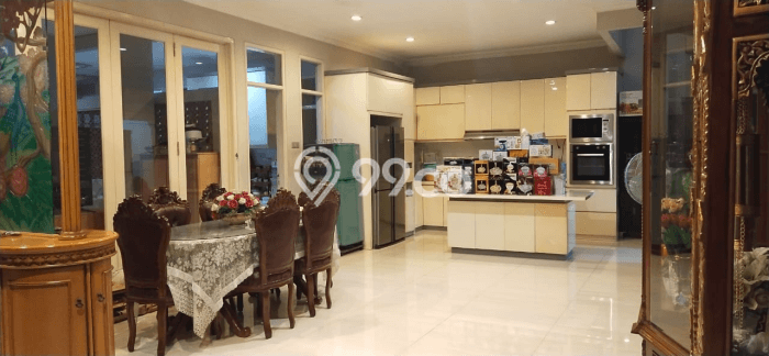 Jual Rumah Mewah Elegan Dengan View Cantik di Modernland, Tangerang Jual Rumah Mewah Elegan Dengan View Cantik di Modernland, Tangerang