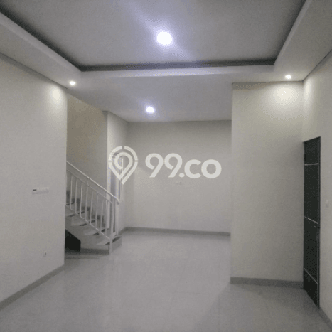 Rumah Strategis Modern Lb 140m2 di Laweyan, Solo Rumah Strategis Modern Lb 140m2 di Laweyan, Solo