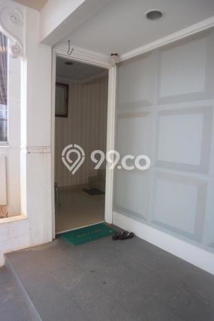 For Sale! Luxury House LT 160m2 Desain Modern di BSD Green Wich For Sale! Luxury House LT 160m2 Desain Modern di BSD Green Wich