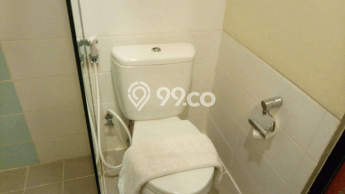 For Sale Rumah 4 Kamar Lokasi Ideal Bagus dan Strategis di Laweyan For Sale Rumah 4 Kamar Lokasi Ideal Bagus dan Strategis di Laweyan