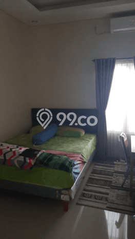 For Sale Rumah 4 Kamar Lokasi Ideal Bagus dan Strategis di Laweyan For Sale Rumah 4 Kamar Lokasi Ideal Bagus dan Strategis di Laweyan