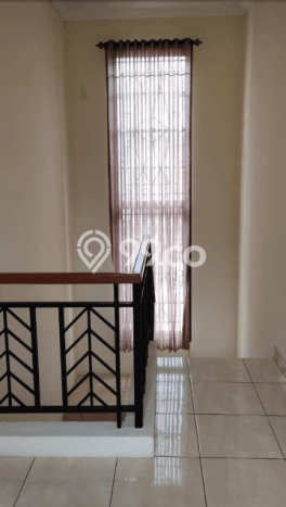 Disewakan! Rumah 2 Kamar Tidur &
2 Kamar Mandi di BSD The Green, Tangerang Disewakan! Rumah 2 Kamar Tidur &
2 Kamar Mandi di BSD The Green, Tangerang