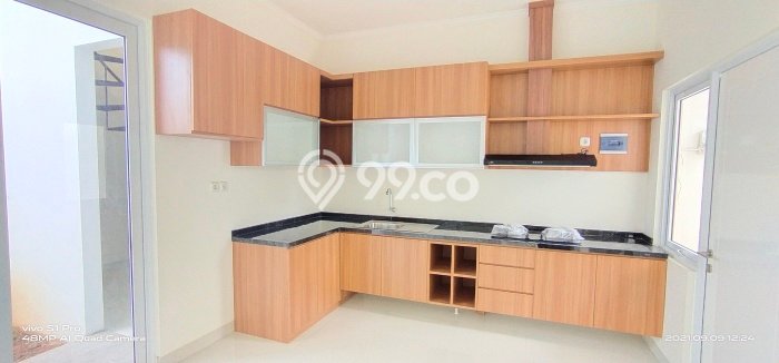 Rumah di Cinere, 2 KM, View Kota, Luas 105m² LB 115m² Rumah di Cinere, 2 KM, View Kota, Luas 105m² LB 115m²