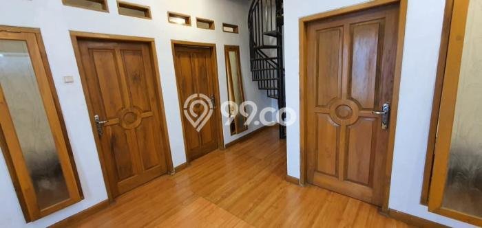 Dijual Rumah Eksklusif 5 KT di Bandung Kota, Bandung Dijual Rumah Eksklusif 5 KT di Bandung Kota, Bandung