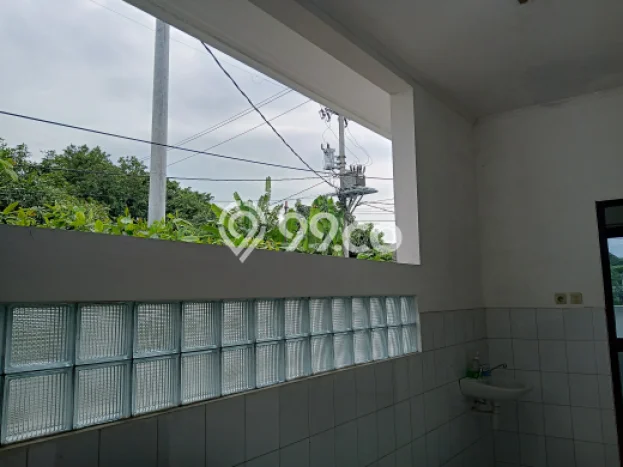 NEW LISTING! Rumah kawasan Puri Anjasmoro, Siap Huni, 5 KT, Akses Puri Anjasmoro, Semarang, Semarang, Luas 242m² LB 200m² NEW LISTING! Rumah kawasan Puri Anjasmoro, Siap Huni, 5 KT, Akses Puri Anjasmoro, Semarang, Semarang, Luas 242m² LB 200m²