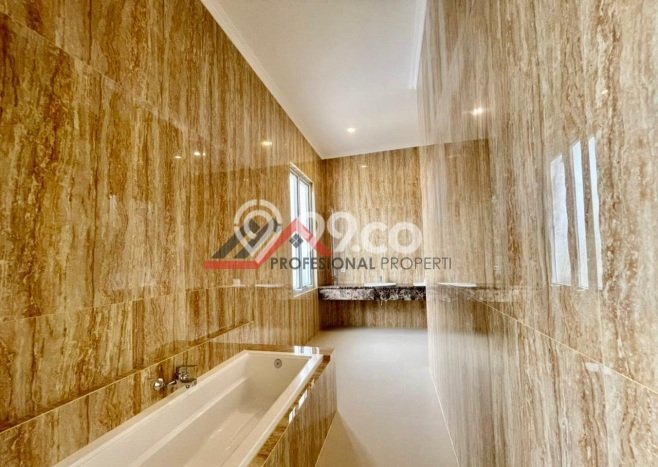 Hunian Mewah LB 1500m2 Siap Huni Desain Elegan di Ampera, Jakarta Selatan Hunian Mewah LB 1500m2 Siap Huni Desain Elegan di Ampera, Jakarta Selatan