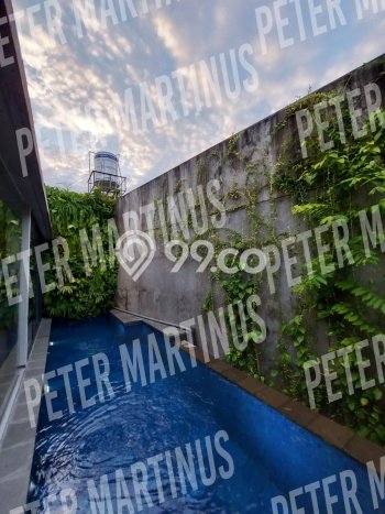 Rumah Elit Modern Siap Huni di Senopati Jakarta Selatan Rumah Elit Modern Siap Huni di Senopati Jakarta Selatan
