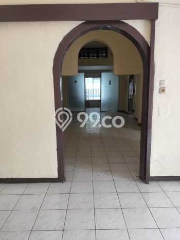 Jual Rumah Mewah Elegan Dengan View Cantik di Kramat, Jakarta Pusat Jual Rumah Mewah Elegan Dengan View Cantik di Kramat, Jakarta Pusat