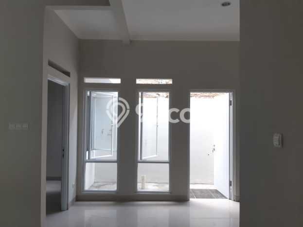 Dijual Rumah Strategis Bagus Punya 2 KT di Cimanggis Depok SHM Dijual Rumah Strategis Bagus Punya 2 KT di Cimanggis Depok SHM