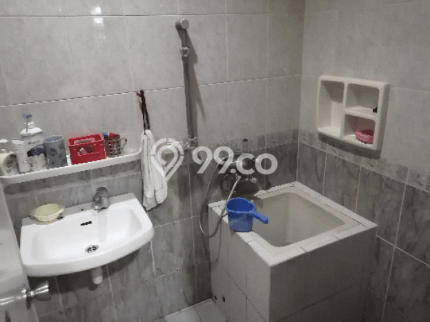 Best Deal Hunian Mewah Ideal dan Luas di Wonocolo, Surabaya Best Deal Hunian Mewah Ideal dan Luas di Wonocolo, Surabaya