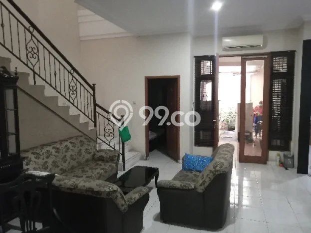 Best Deal Hunian Mewah Ideal dan Luas di Wonocolo, Surabaya Best Deal Hunian Mewah Ideal dan Luas di Wonocolo, Surabaya