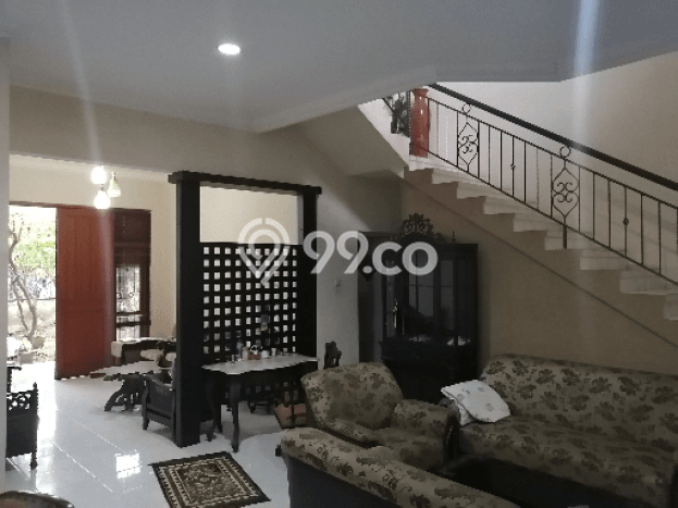 Best Deal Hunian Mewah Ideal dan Luas di Wonocolo, Surabaya Best Deal Hunian Mewah Ideal dan Luas di Wonocolo, Surabaya