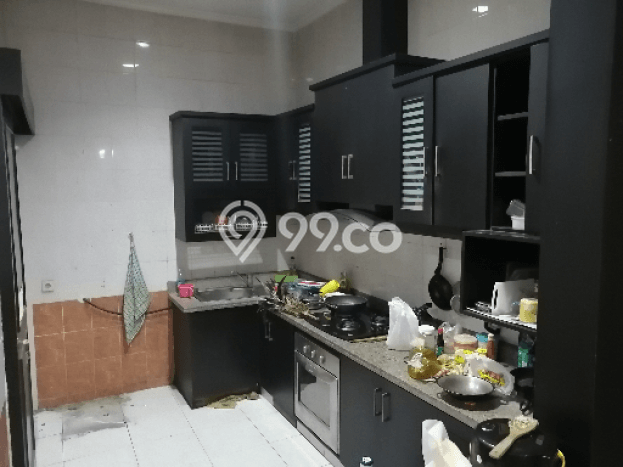 Best Deal Hunian Mewah Ideal dan Luas di Wonocolo, Surabaya Best Deal Hunian Mewah Ideal dan Luas di Wonocolo, Surabaya