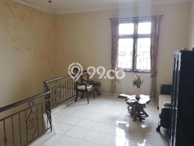 Best Deal Hunian Mewah Ideal dan Luas di Wonocolo, Surabaya Best Deal Hunian Mewah Ideal dan Luas di Wonocolo, Surabaya