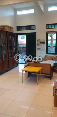 HOT LISTING! Rumah Ready Stock di Kramat Jati, Jakarta Timur, LT 318m² Bangunan 162m² HOT LISTING! Rumah Ready Stock di Kramat Jati, Jakarta Timur, LT 318m² Bangunan 162m²