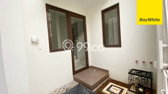 For Sale Hunian Rumah Terawat 3 KT di Summarecon Bekasi, Bekasi For Sale Hunian Rumah Terawat 3 KT di Summarecon Bekasi, Bekasi