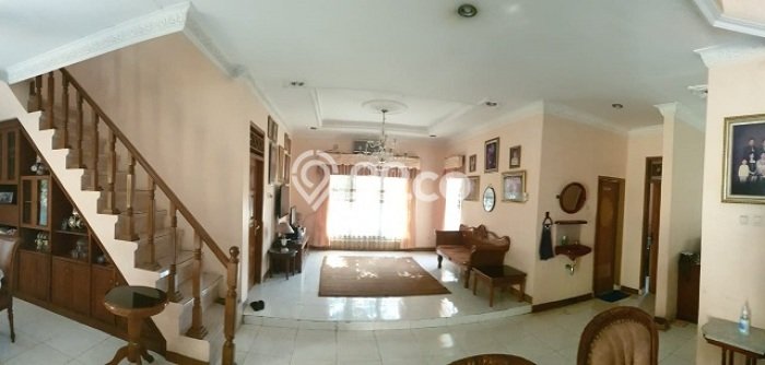 Rumah Nyaman dengan Luas Tanah 507m² di Lokasi Kukusan, Depok Rumah Nyaman dengan Luas Tanah 507m² di Lokasi Kukusan, Depok