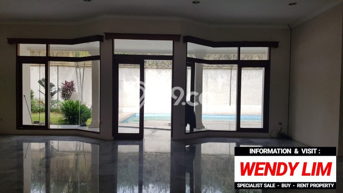 Rumah Premium di Jakarta Selatan Lokasi Strategis Kondisi Baik Rumah Premium di Jakarta Selatan Lokasi Strategis Kondisi Baik